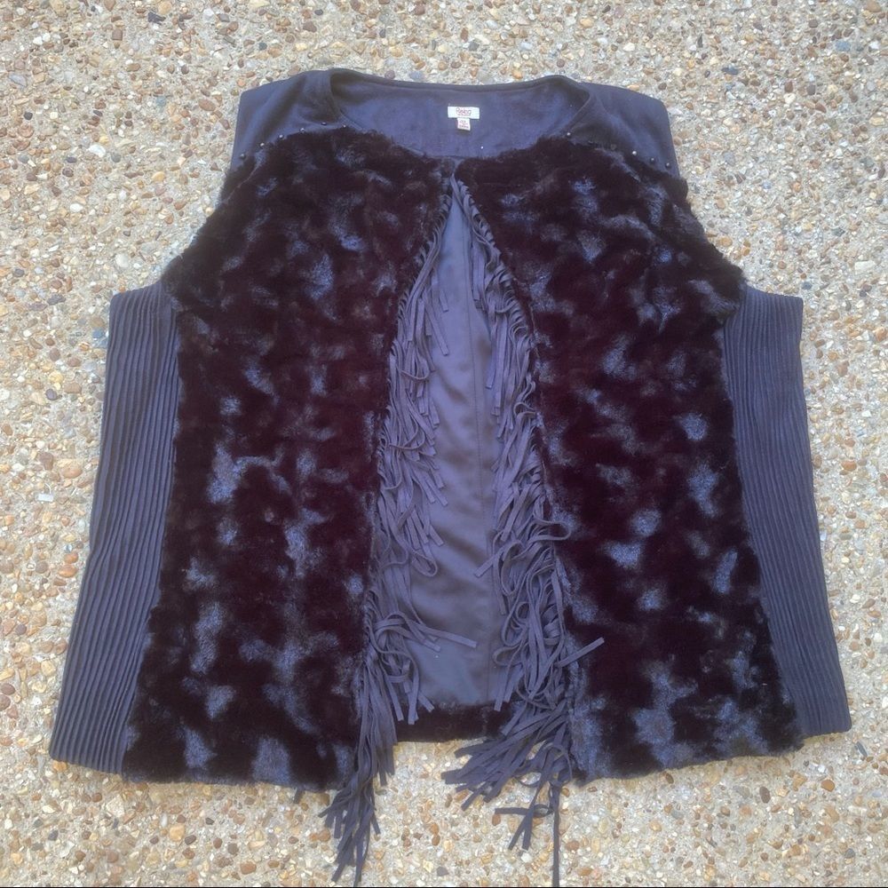 Reba Woman Vegan Faux Fur Fringe Black Cowgirl Vest Size 2X